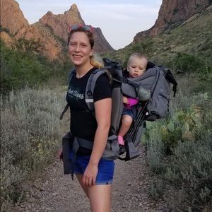 Meet your Posher, Emily